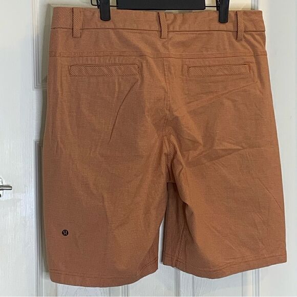 Lululemon Mens Commission Golf Shorts Size 36 Orange Check Print Color - Picture 9 of 9